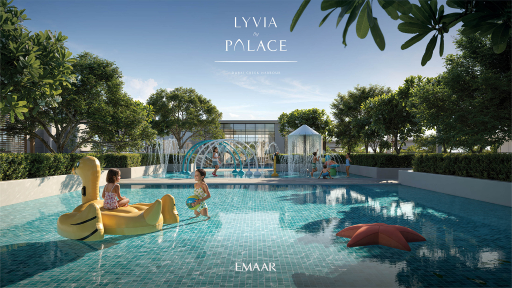 LYVIA BY PALACE
