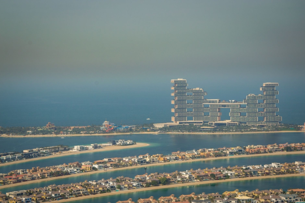 =Palm Jumeirah luxury property guide | Dreamland Real Estate Brokerage