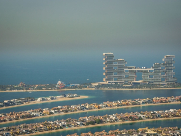 =Palm Jumeirah luxury property guide | Dreamland Real Estate Brokerage